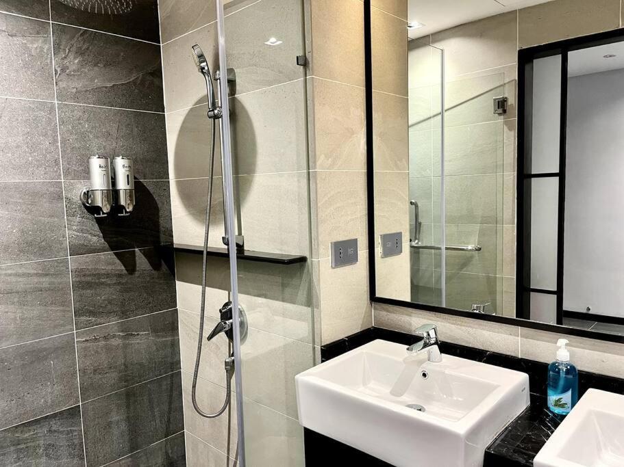 #23 Kl Towel View Twin Bed Suites @ Infinity Pool Kuala Lumpur Zewnętrze zdjęcie
